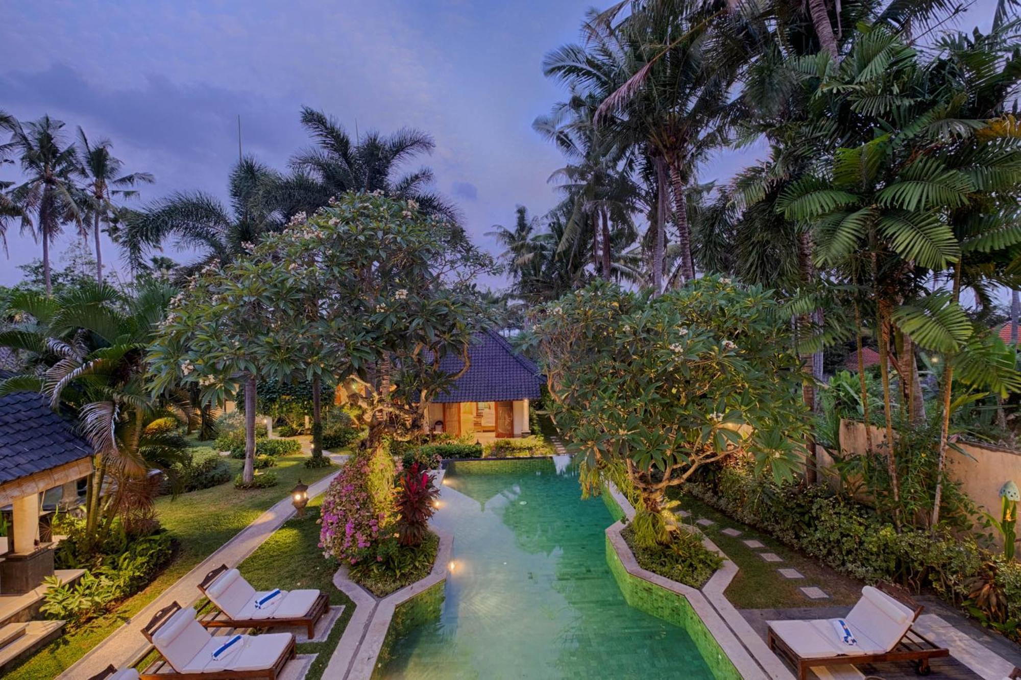 Kutus Kutus Saba Beach Villa Jogjakarta Buitenkant foto