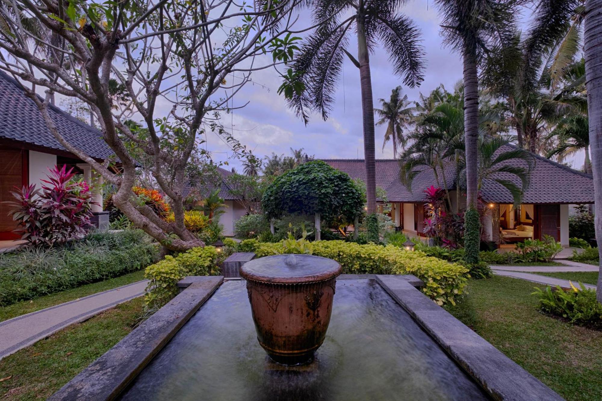 Kutus Kutus Saba Beach Villa Jogjakarta Buitenkant foto