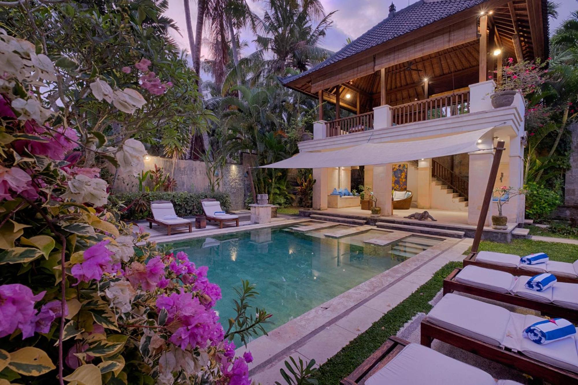 Kutus Kutus Saba Beach Villa Jogjakarta Buitenkant foto