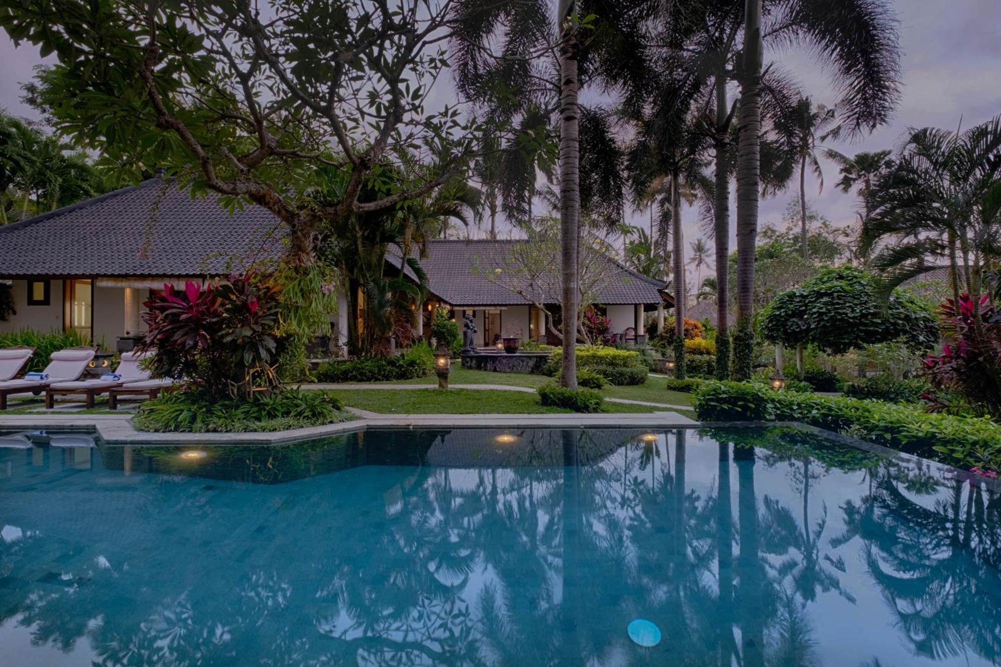 Kutus Kutus Saba Beach Villa Jogjakarta Buitenkant foto