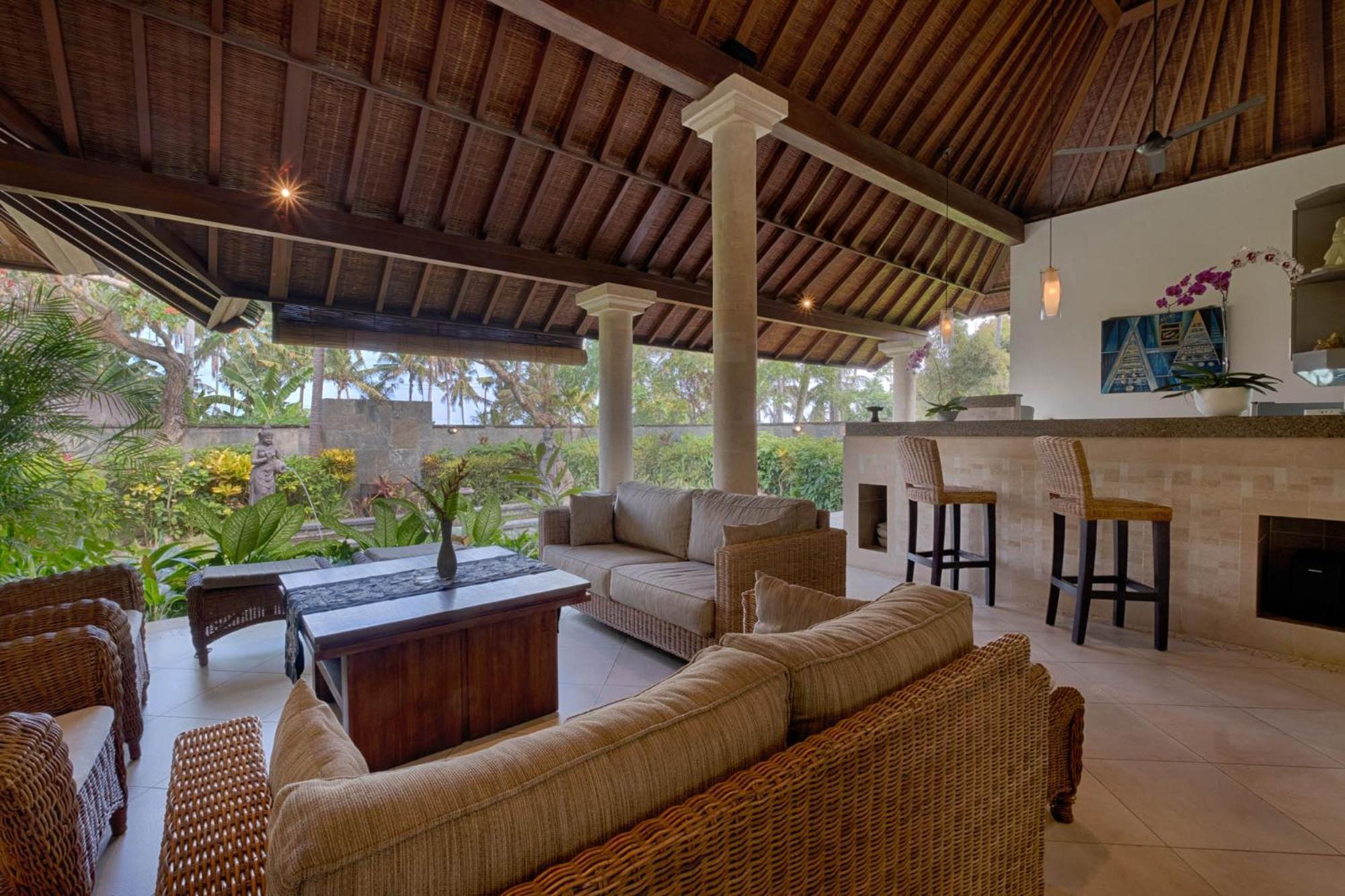 Kutus Kutus Saba Beach Villa Jogjakarta Buitenkant foto