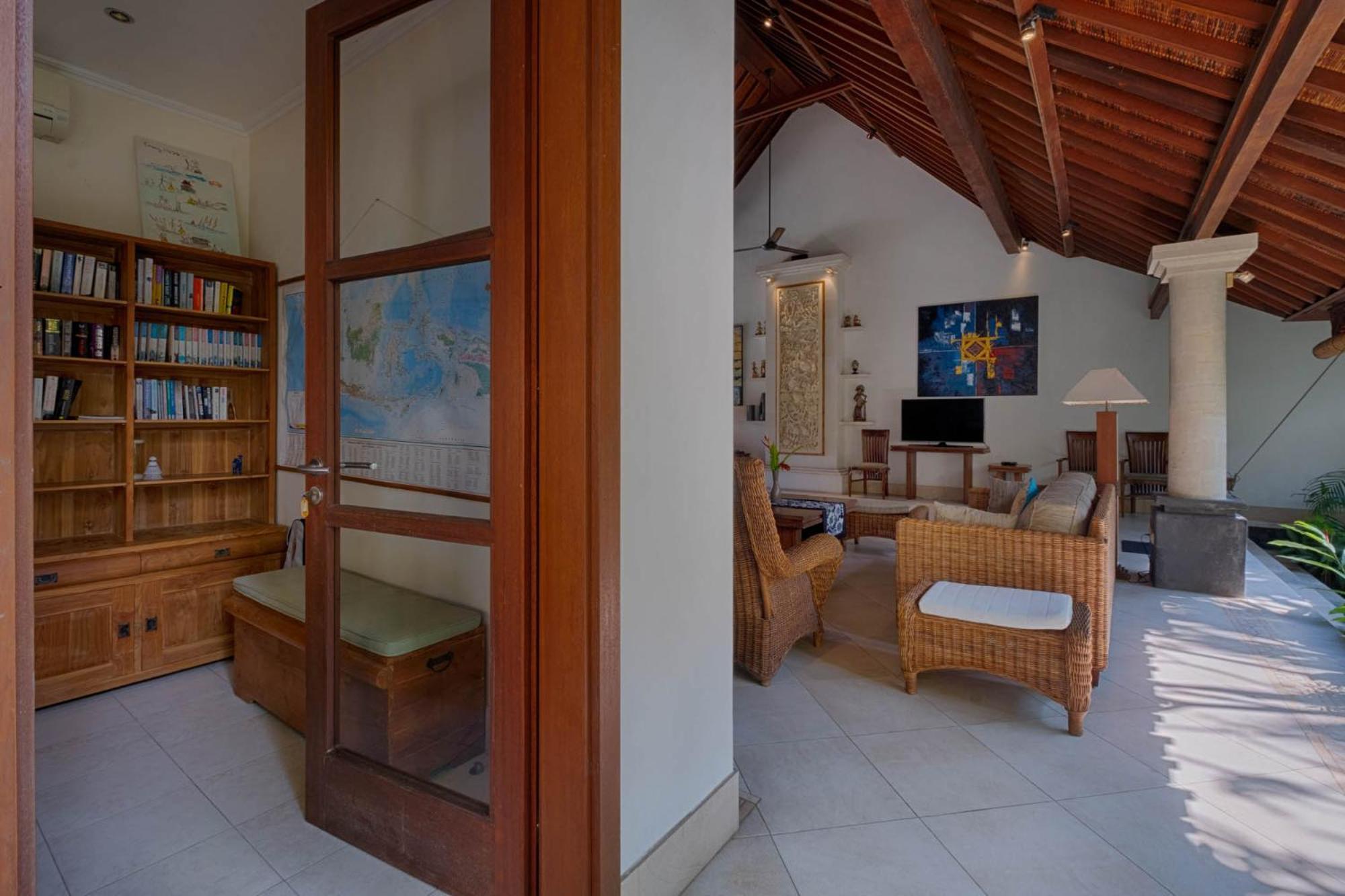Kutus Kutus Saba Beach Villa Jogjakarta Buitenkant foto