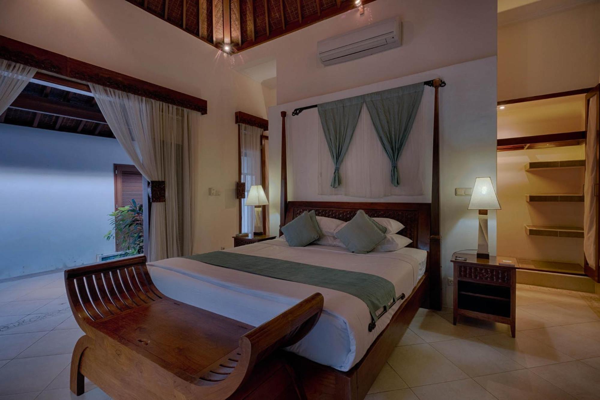 Kutus Kutus Saba Beach Villa Jogjakarta Buitenkant foto